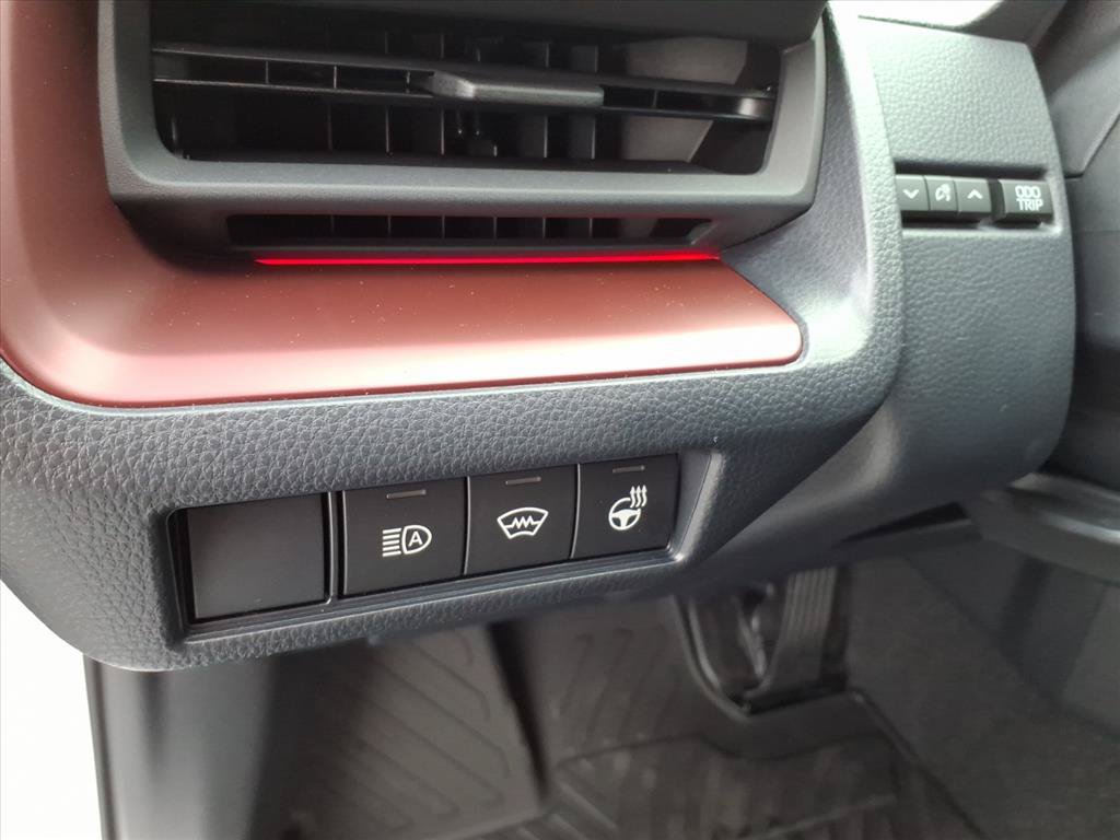 New 2026 Toyota Prius Plug-In Hybrid FWD image 10