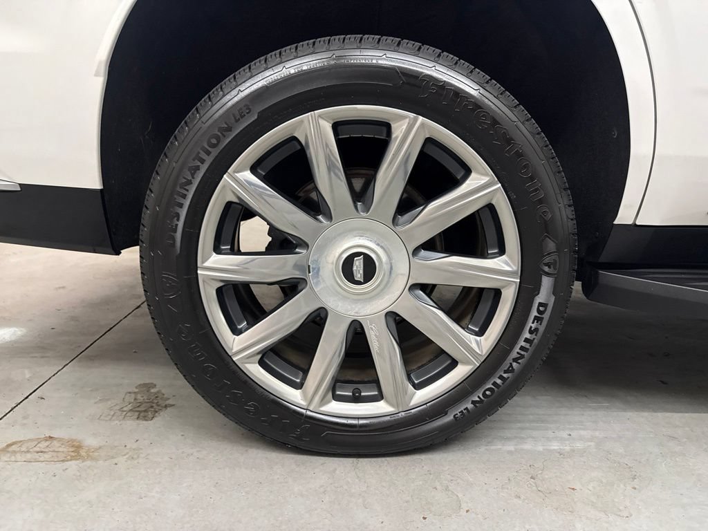 Used 2021 Cadillac Escalade Premium Luxury Platinum AWD/4WD image 25