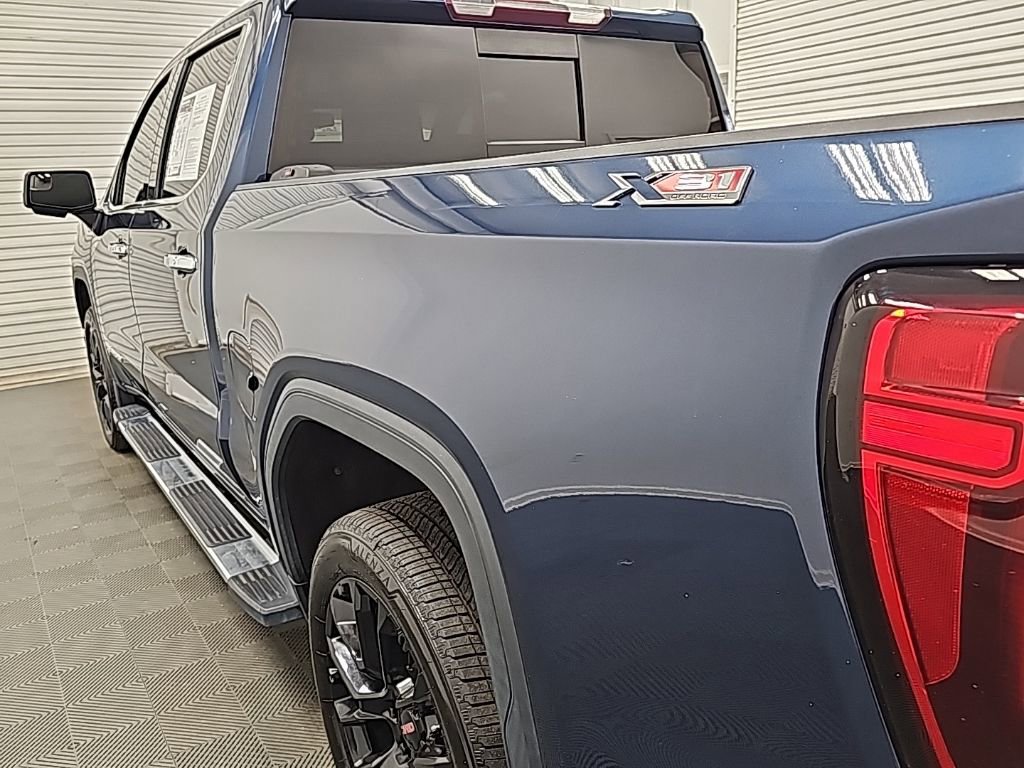 Used 2021 GMC Sierra 1500 SLT w/ SLT Premium Package image 6