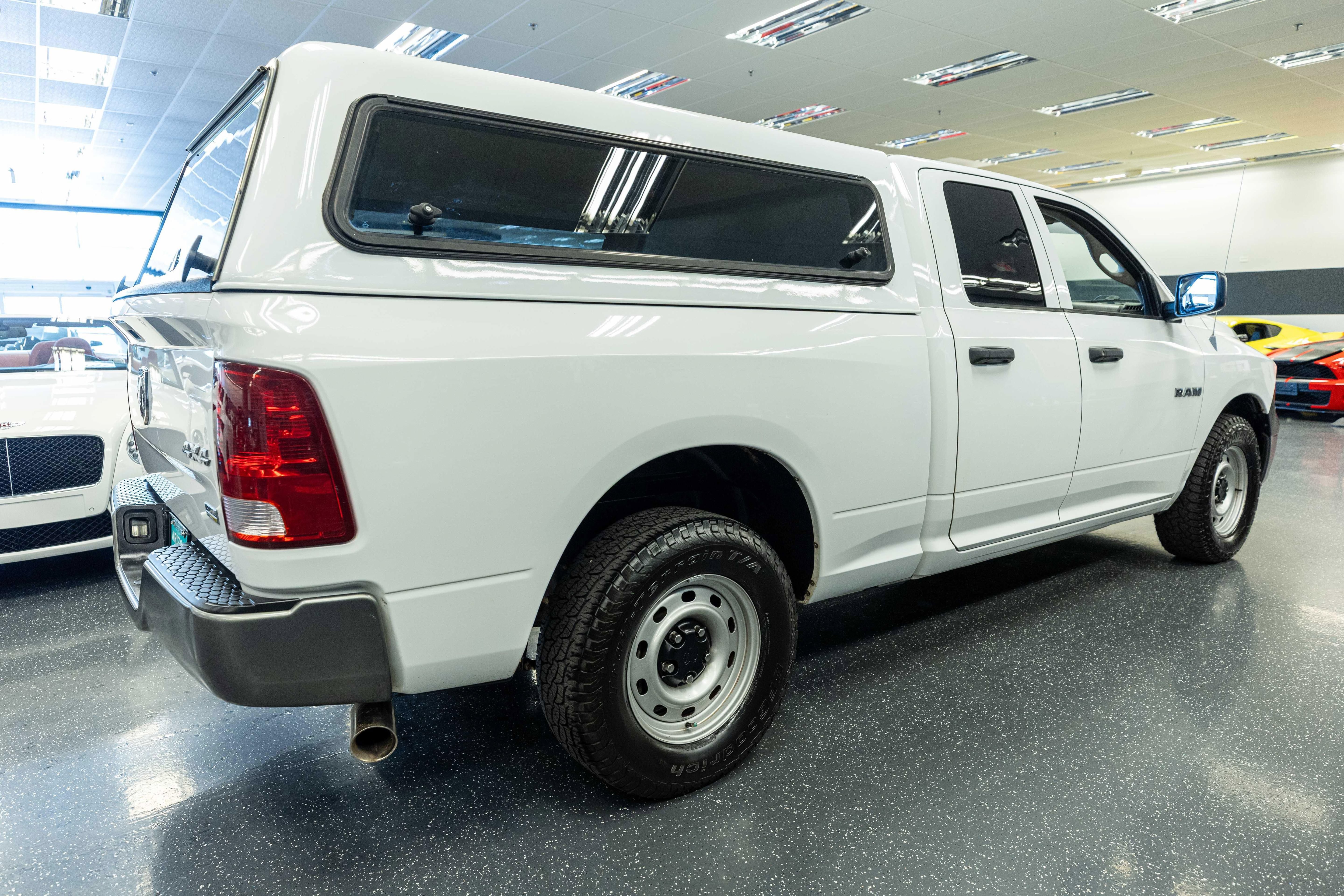 Used 2010 Dodge Ram 1500 Truck ST w/ ST Popular Equipment Group AWD/4WD image 5