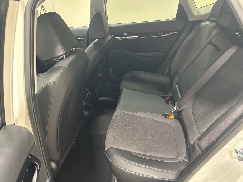 New 2026 Kia Seltos S image 25