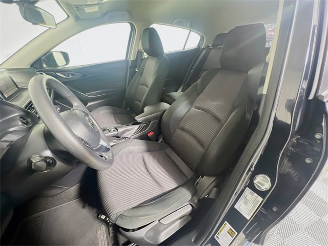 Used 2016 MAZDA MAZDA3 i Sport w/ Preferred Equipment Package image 19