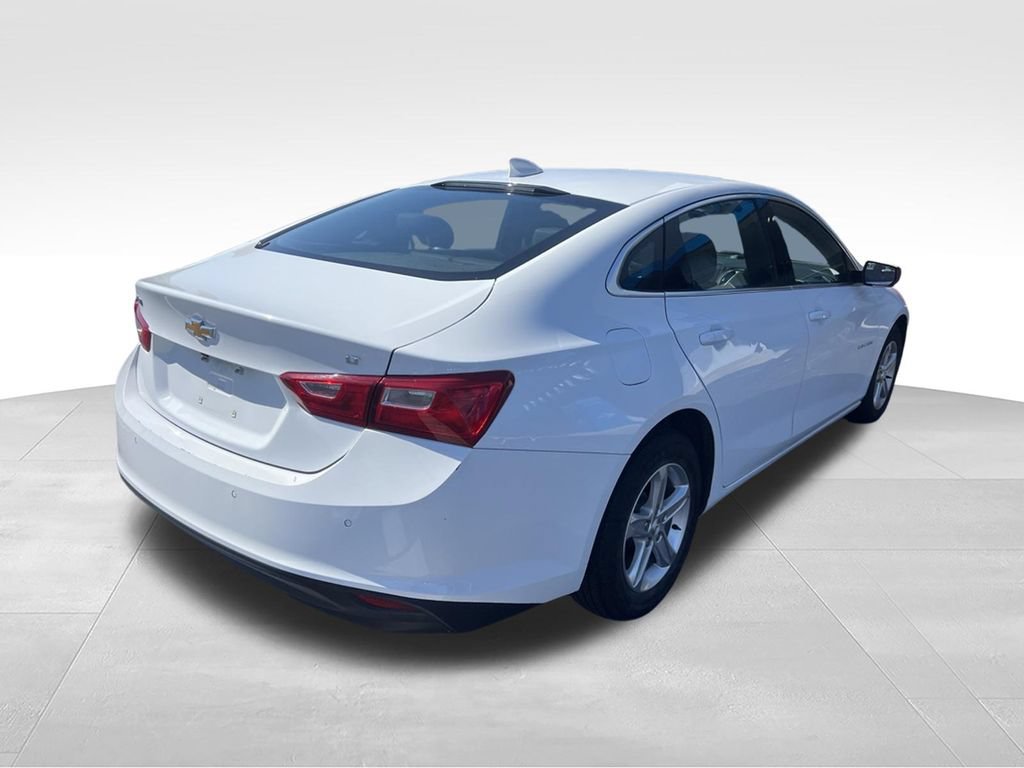 Used 2024 Chevrolet Malibu LT FWD image 9