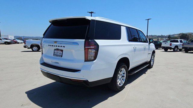 Used 2023 Chevrolet Suburban LS RWD image 8