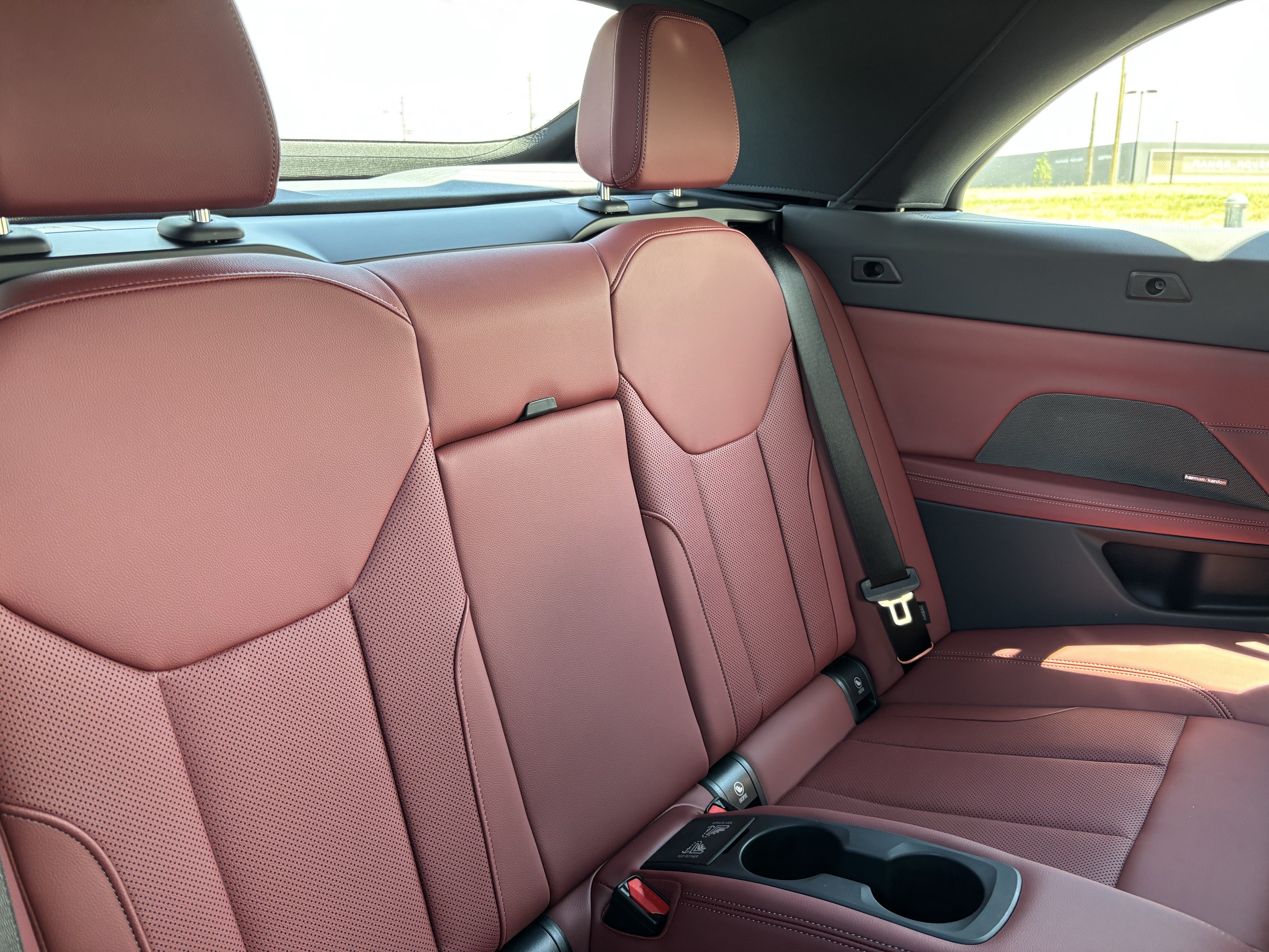 Certified 2026 BMW M440i Convertible RWD image 18