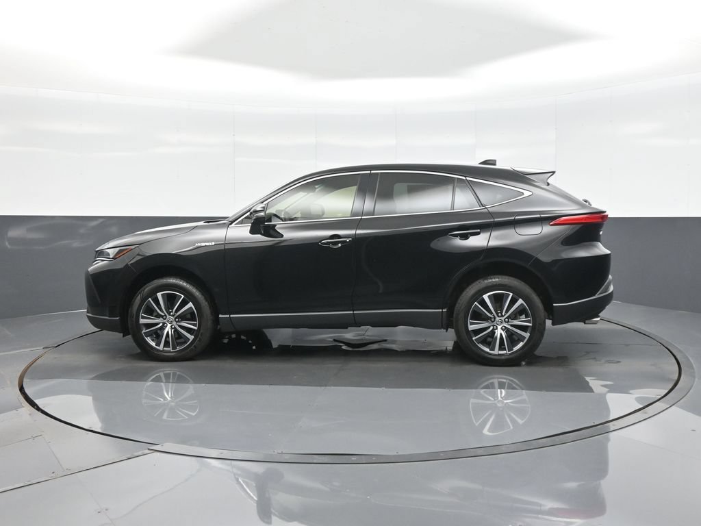 Certified 2021 Toyota Venza LE w/ Carpet Mat Package (TMS) AWD/4WD image 4
