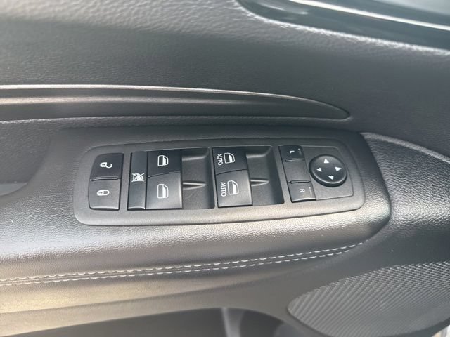 Used 2021 Dodge Durango SXT AWD/4WD image 19