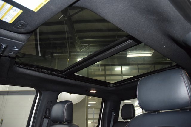 Used 2022 Ford F450 Platinum w/ FX4 Off-Road Package image 54