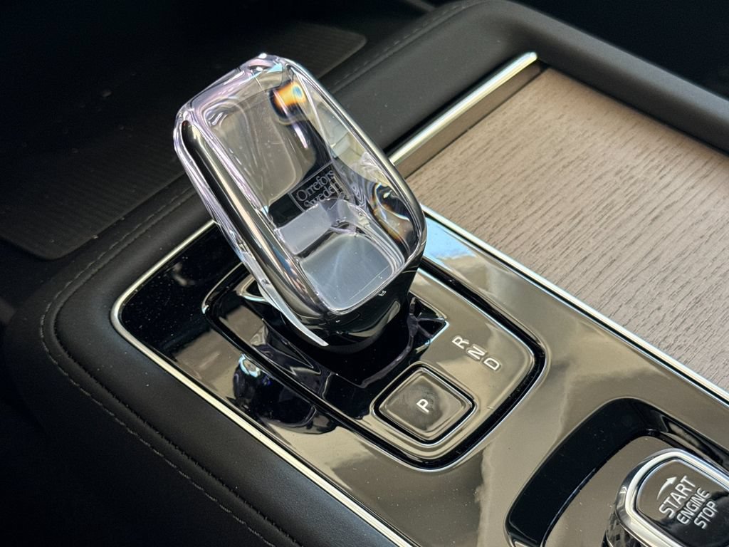 New 2026 Volvo XC90 T8 Plus AWD/4WD image 22