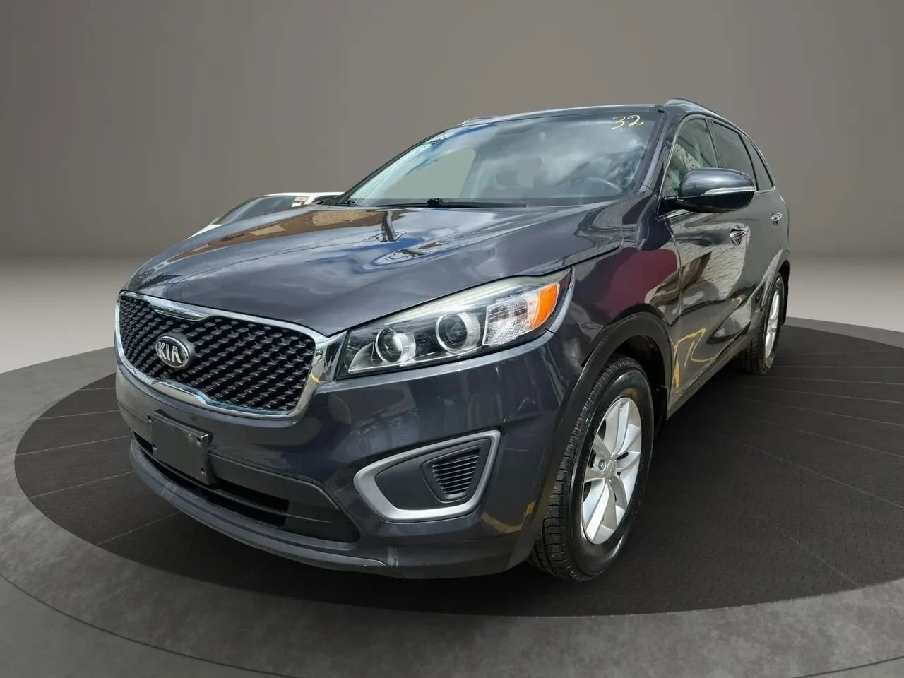 Used 2016 Kia Sorento LX FWD image 1