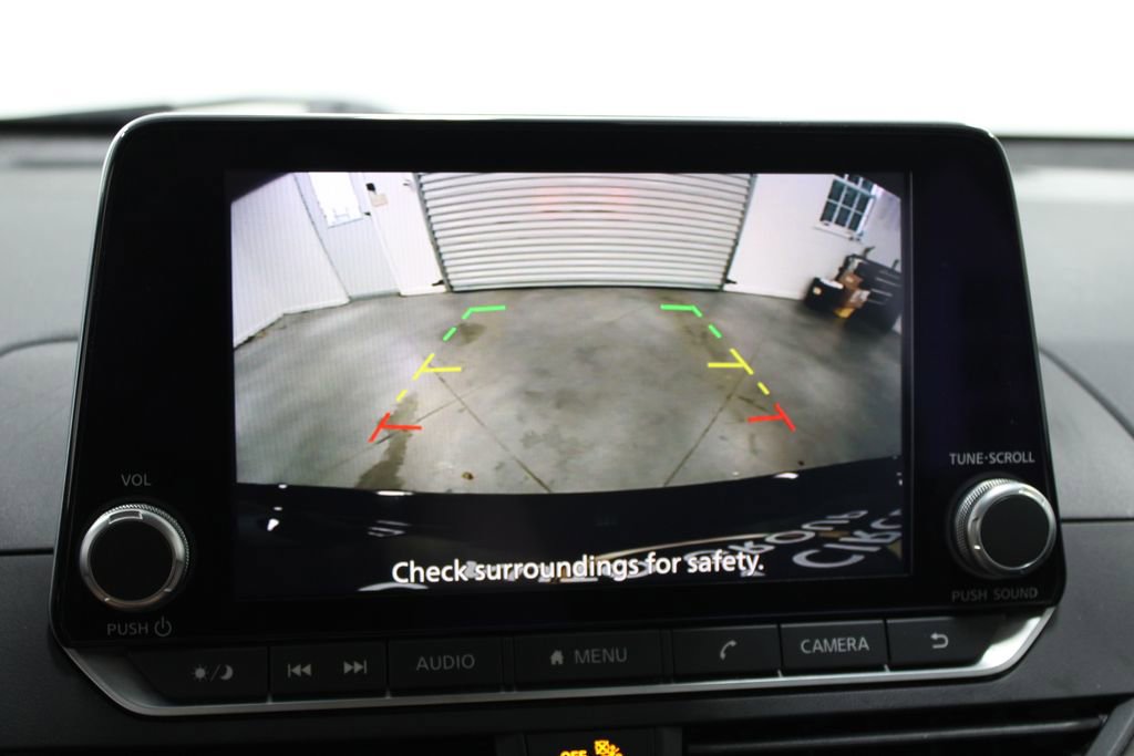 Used 2024 Nissan Altima 2.5 SV FWD image 48