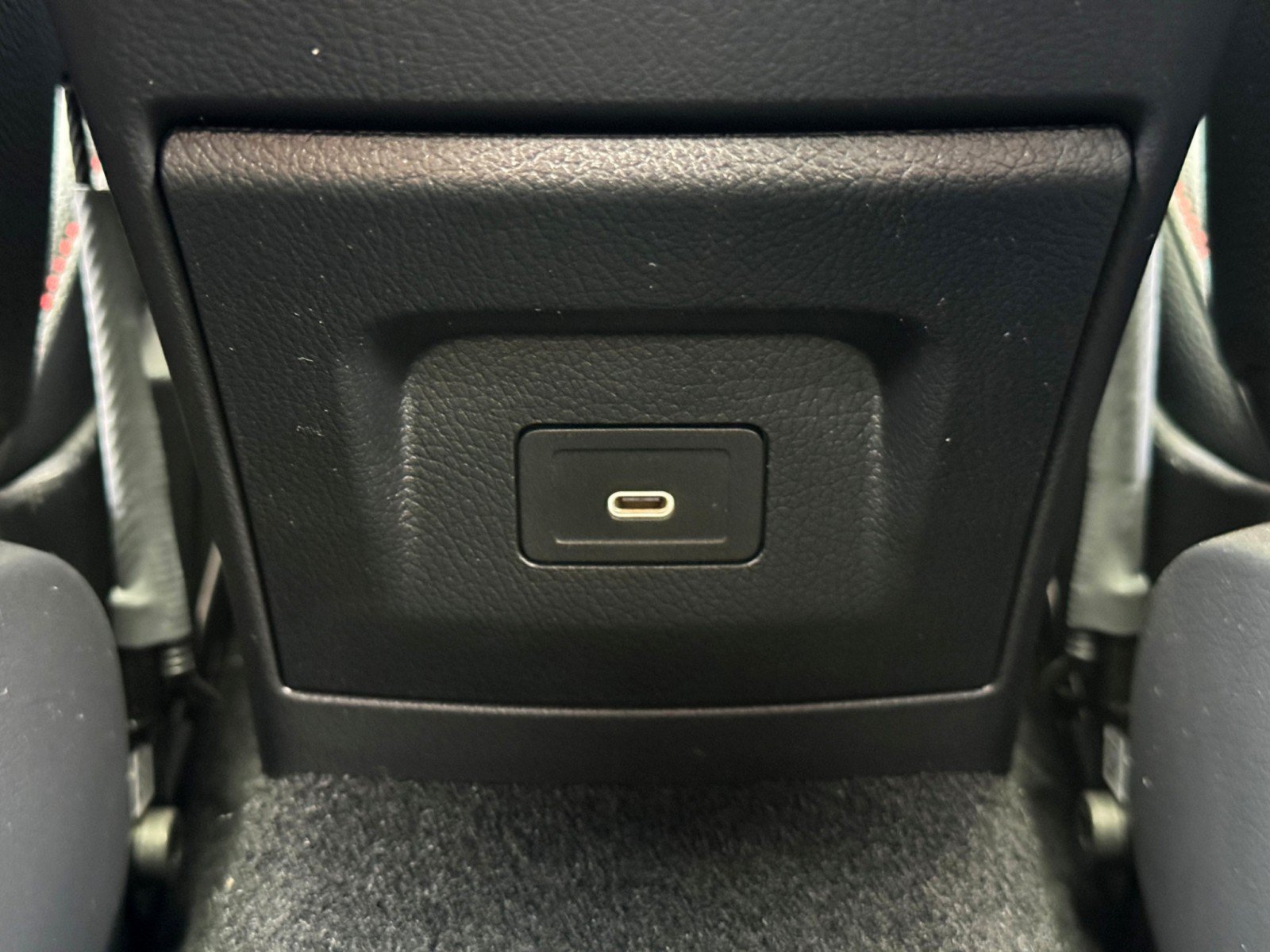 Used 2025 Mercedes-Benz CLA 250 image 38