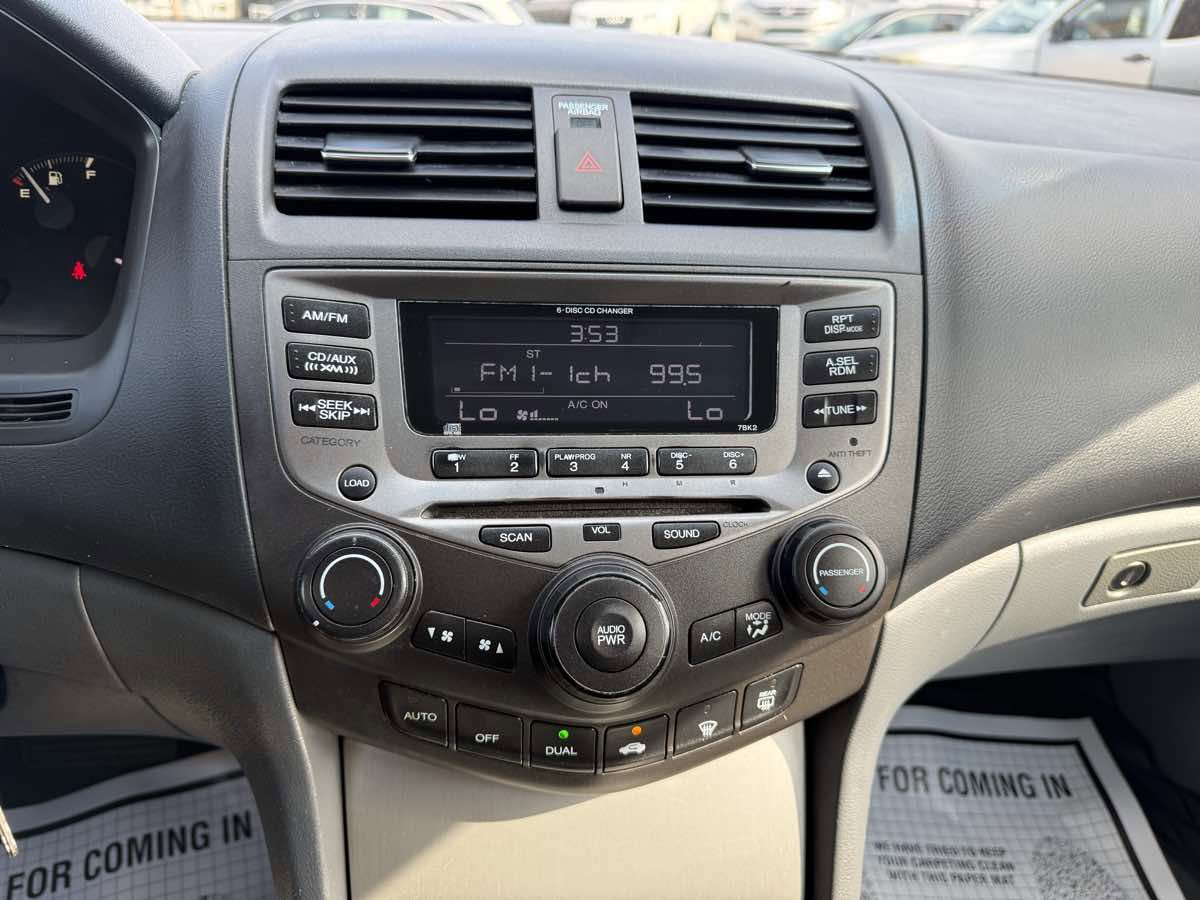 Used 2007 Honda Accord EX-L image 17