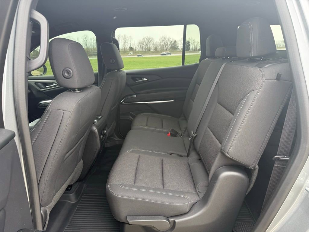 Used 2024 Chevrolet Traverse LS image 14