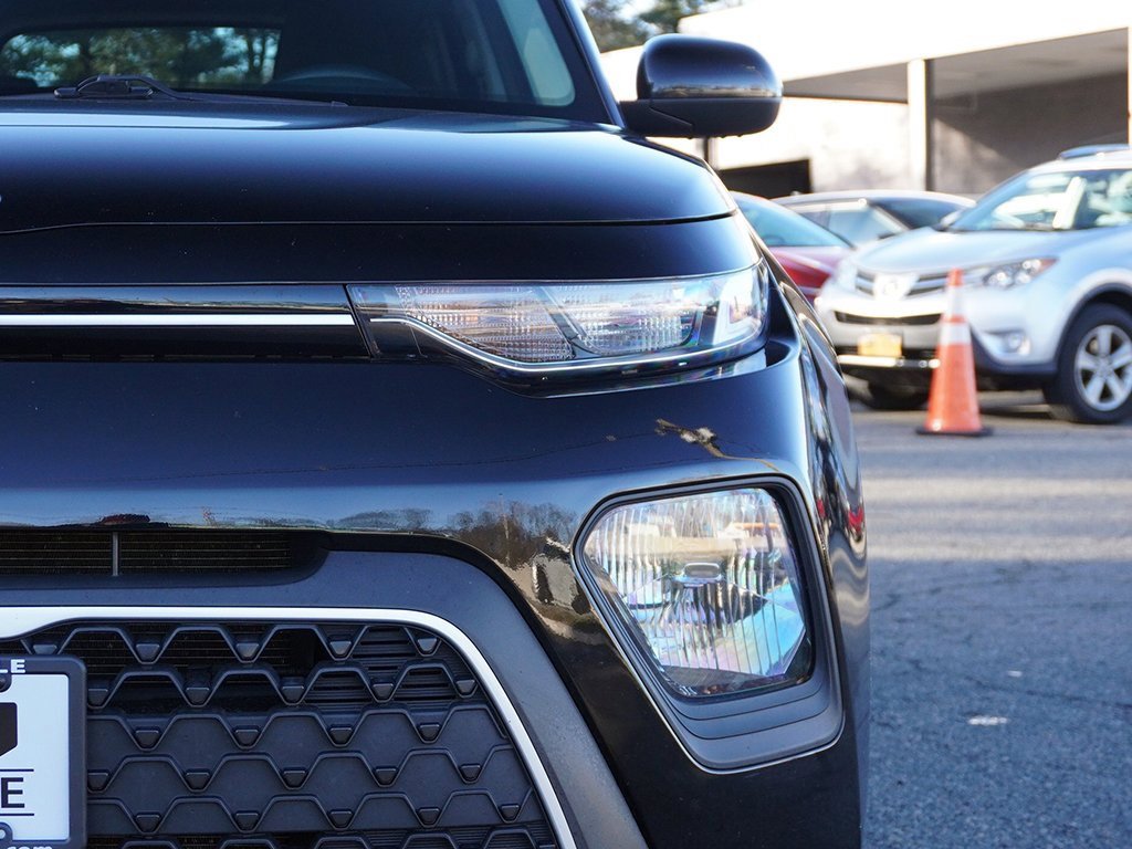 Used 2020 Kia Soul LX image 10