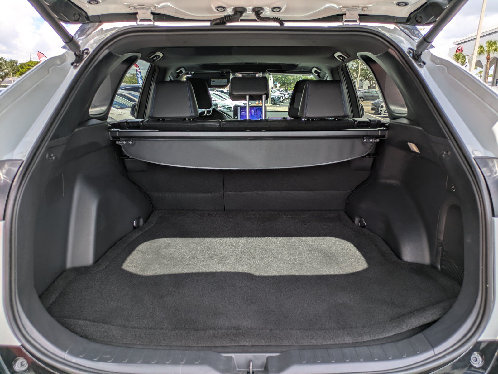 Used 2024 Toyota RAV4 XSE w/ Weather Package AWD/4WD image 10