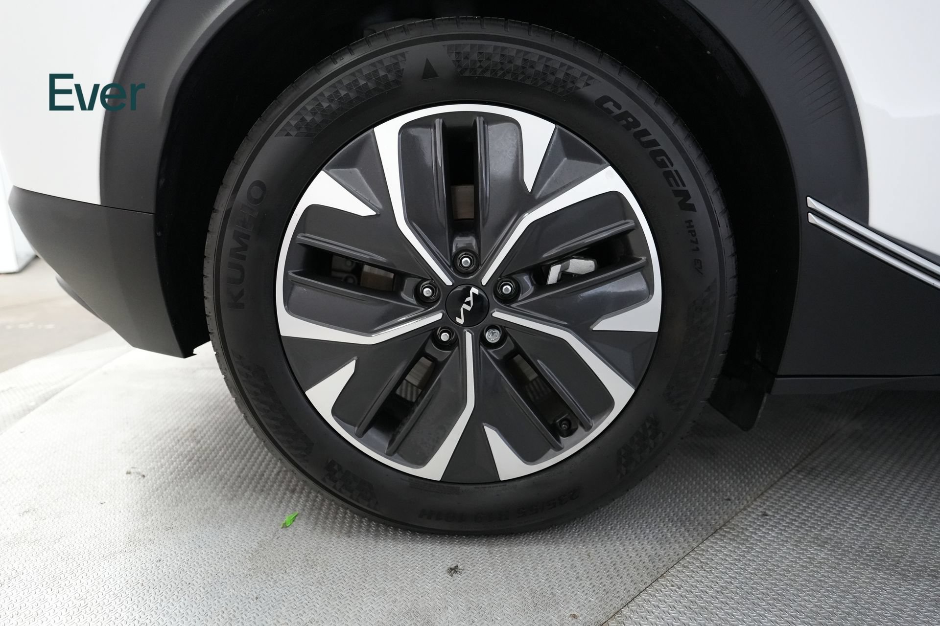 Used 2024 Kia EV6 Light RWD image 22
