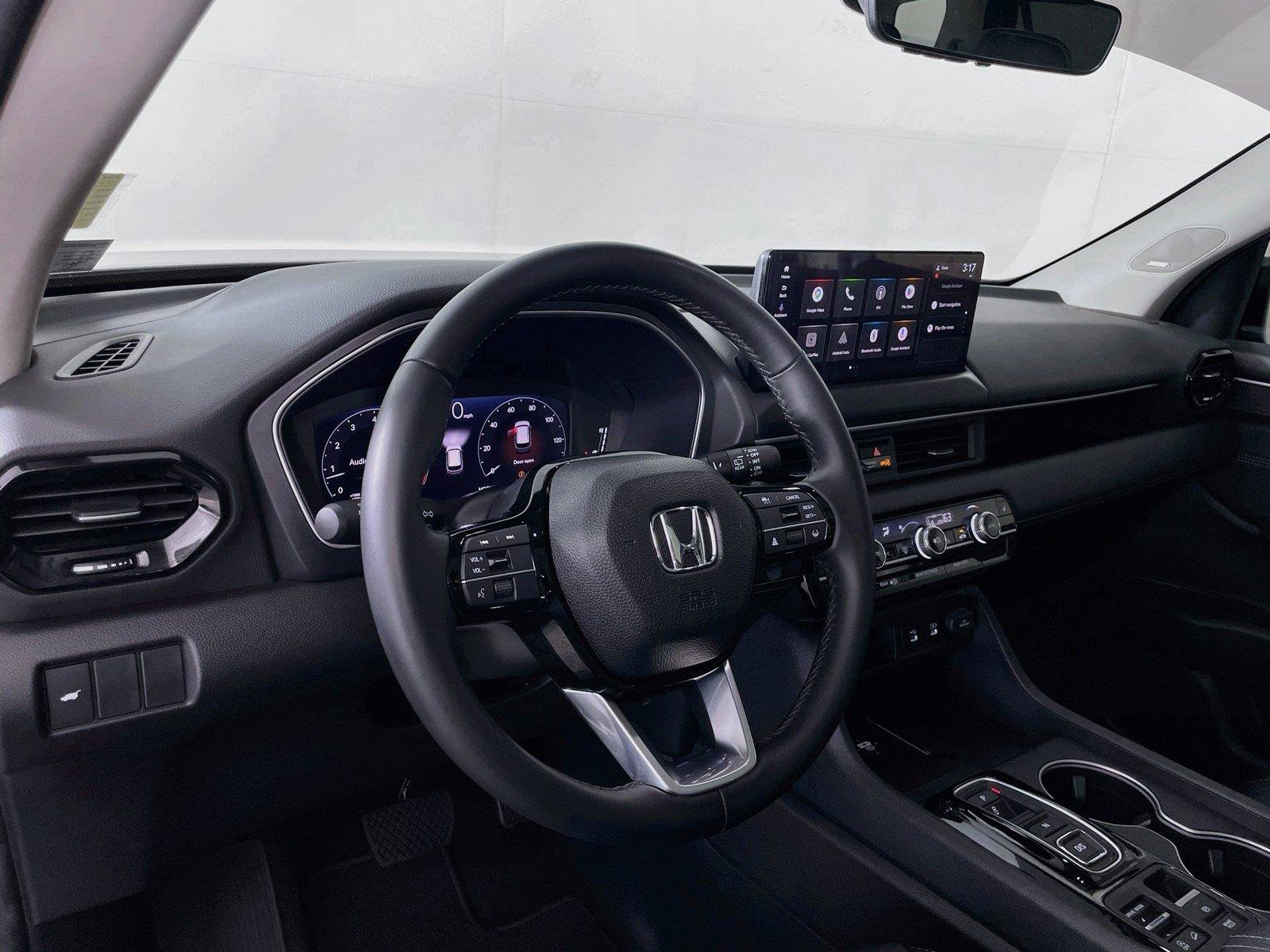 Used 2026 Honda Pilot image 14
