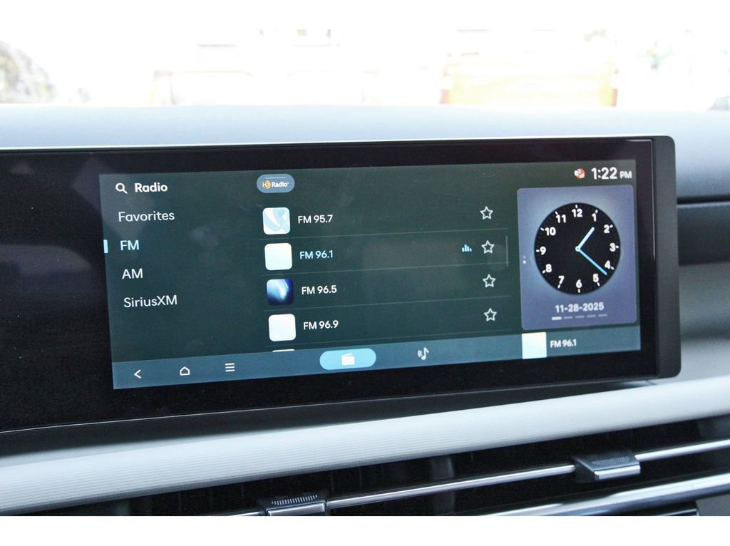 Certified 2025 Hyundai Tucson SEL image 25