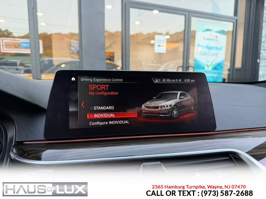 Used 2018 BMW 530i xDrive w/ M Sport Package image 32