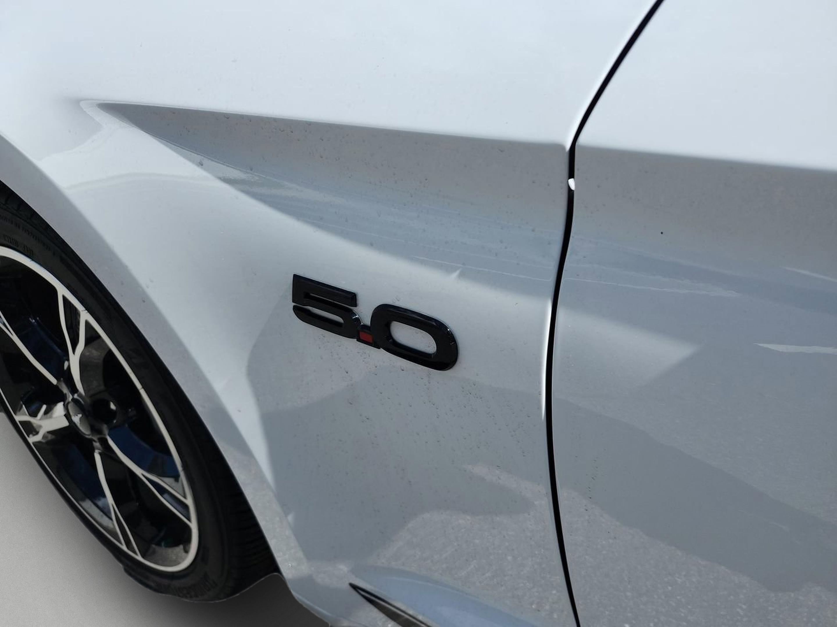 Used 2016 Ford Mustang GT Premium w/ Equipment Group 401A image 24