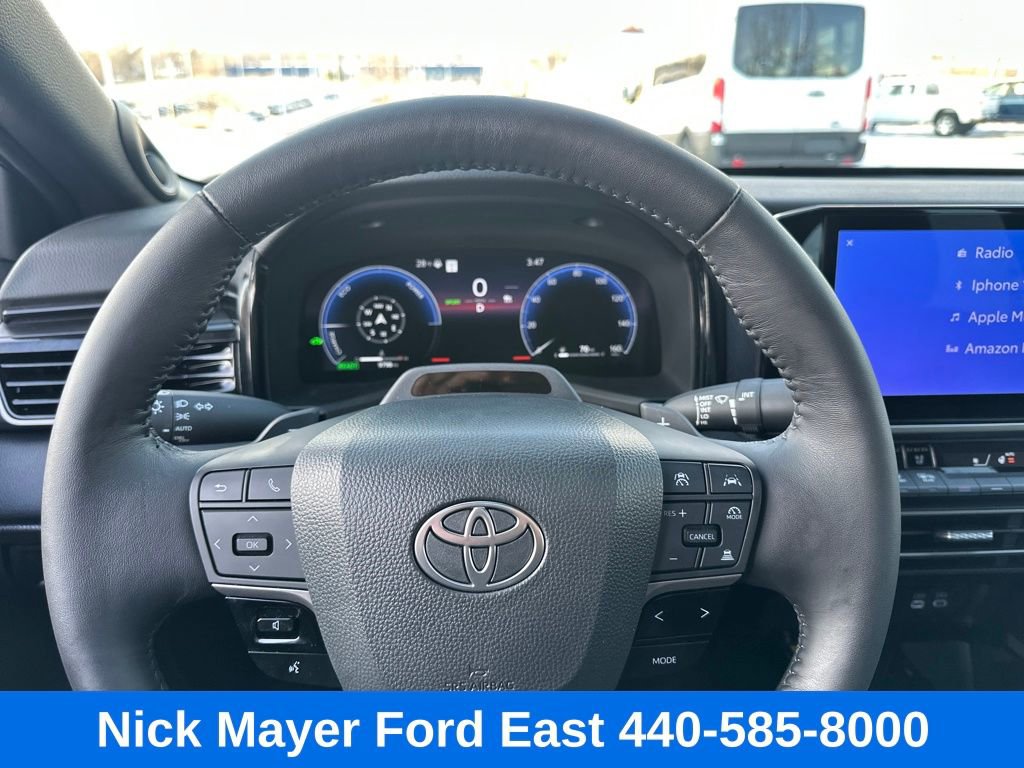 Used 2025 Toyota Camry XSE image 26