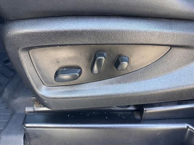 Used 2018 GMC Sierra 1500 SLT w/ Suspension Package, Off-Road image 21