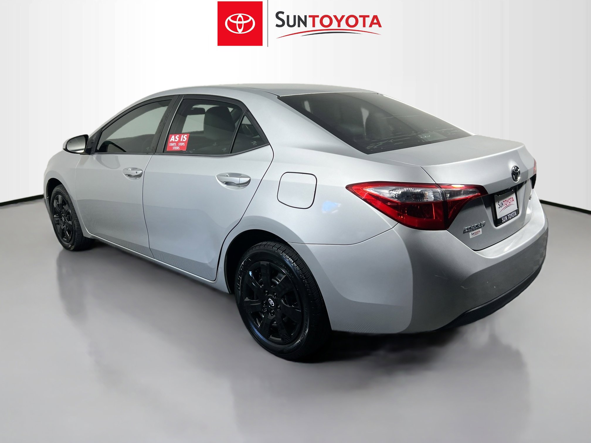 Used 2015 Toyota Corolla LE FWD image 6