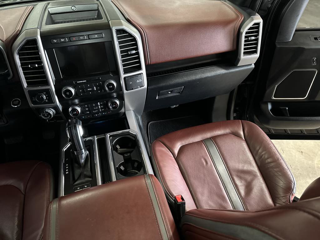 Used 2020 Ford F150 Platinum w/ Equipment Group 701A Luxury image 34