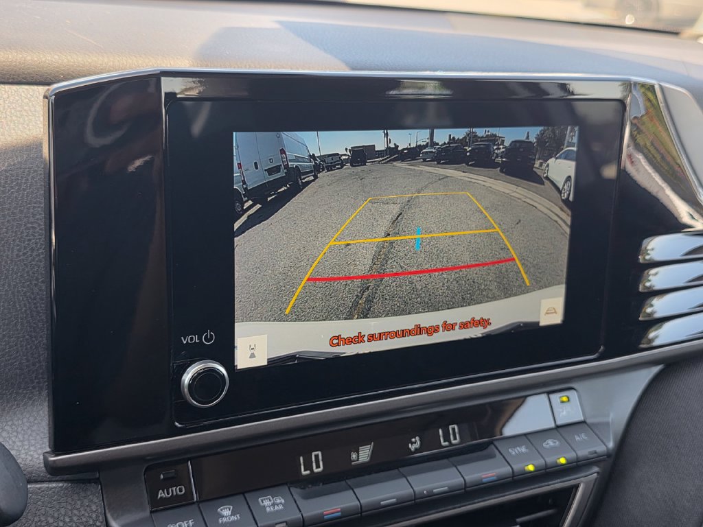 Used 2025 Toyota Camry LE FWD image 26