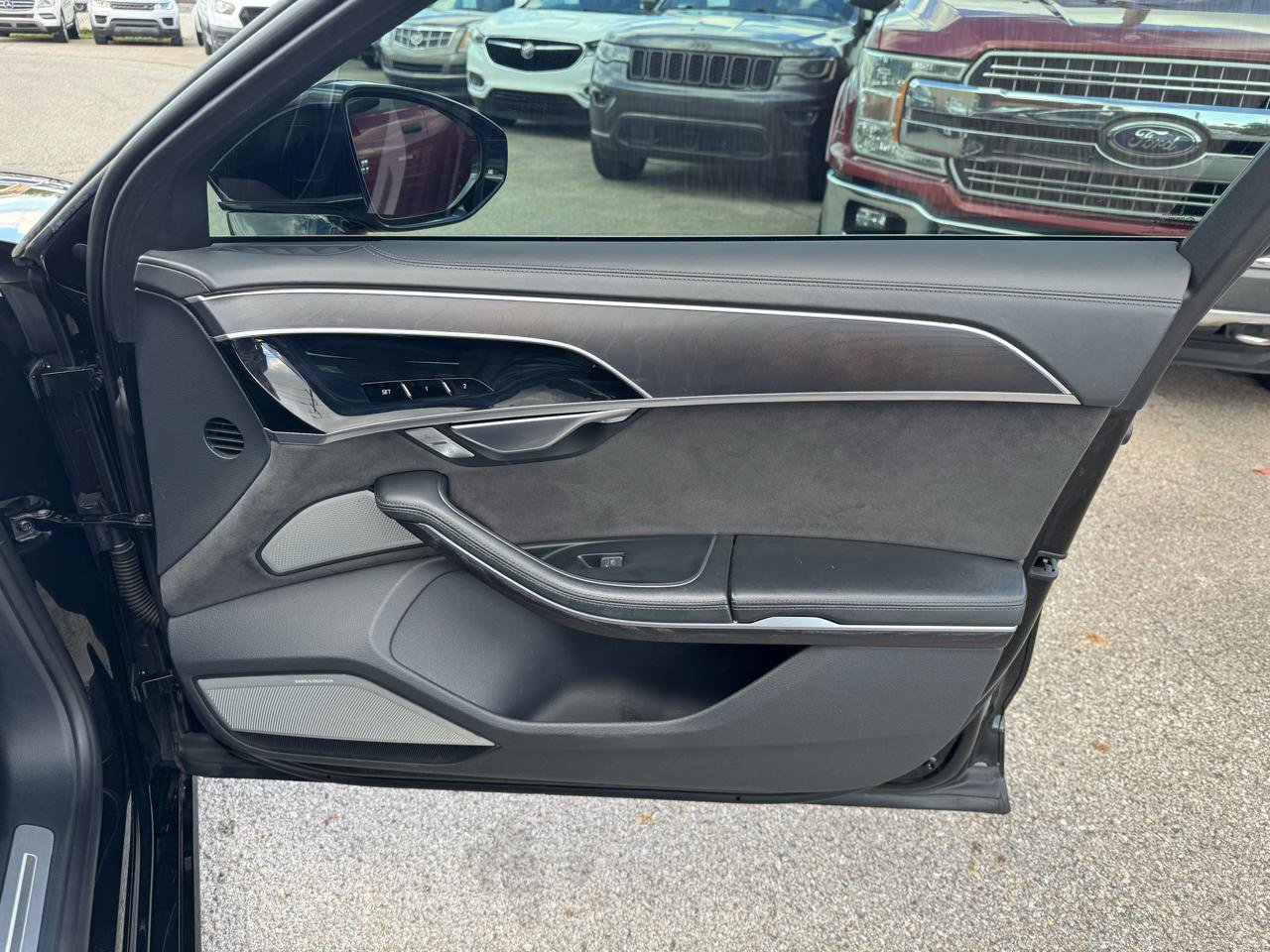 Used 2019 Audi A8 L 3.0T w/ Luxury Package AWD/4WD image 17