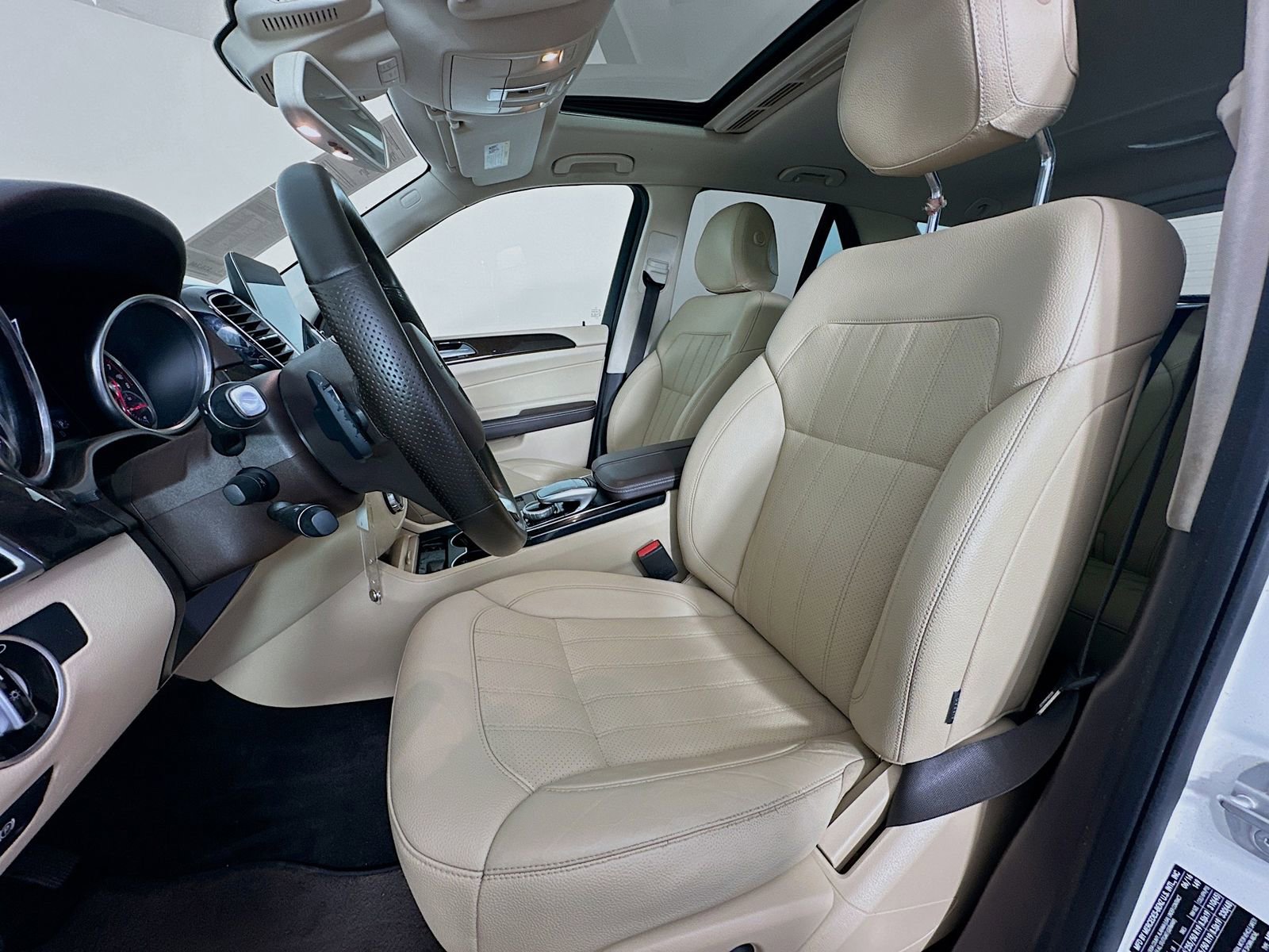 Used 2016 Mercedes-Benz GLE 350 4MATIC image 21