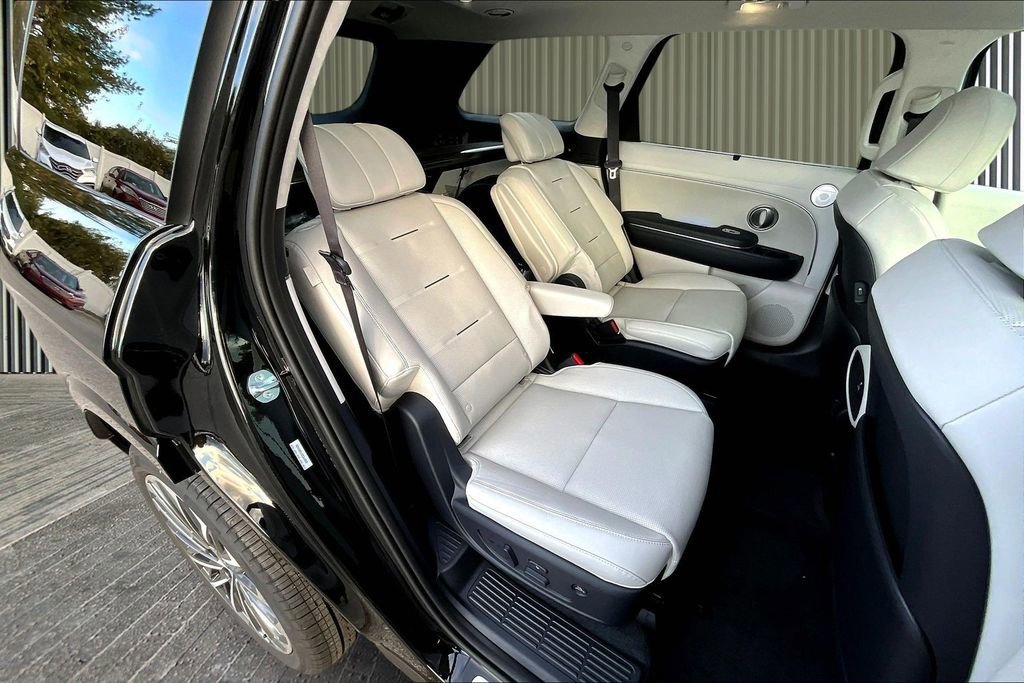 New 2026 Hyundai Palisade Calligraphy AWD/4WD image 11