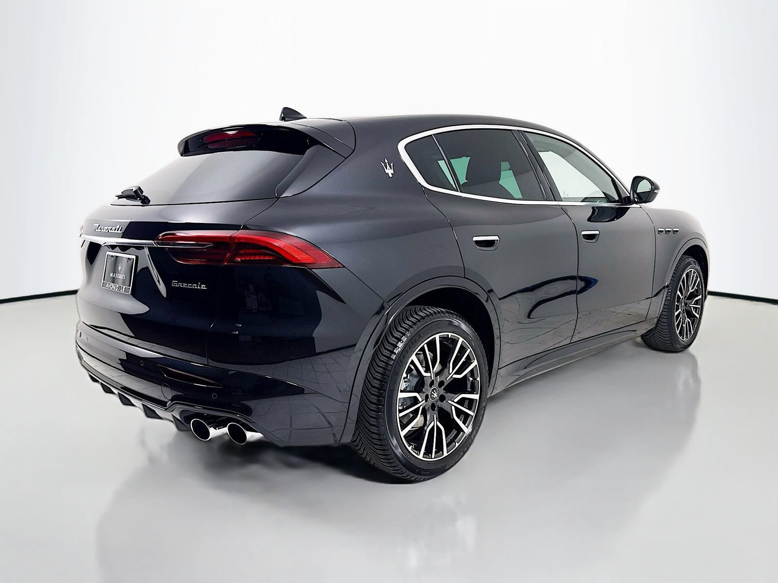 Used 2025 Maserati Grecale GT AWD/4WD image 7
