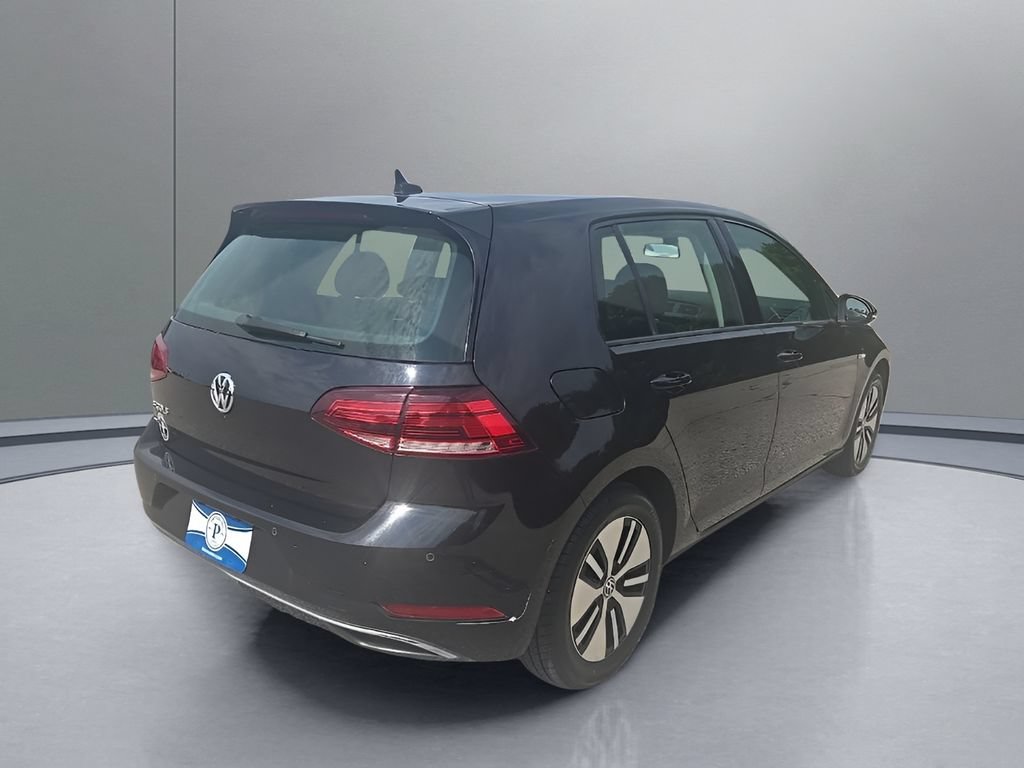 Used 2018 Volkswagen e-Golf SEL FWD image 7
