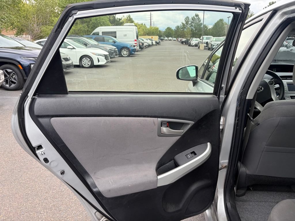 Used 2015 Toyota Prius Two FWD image 16