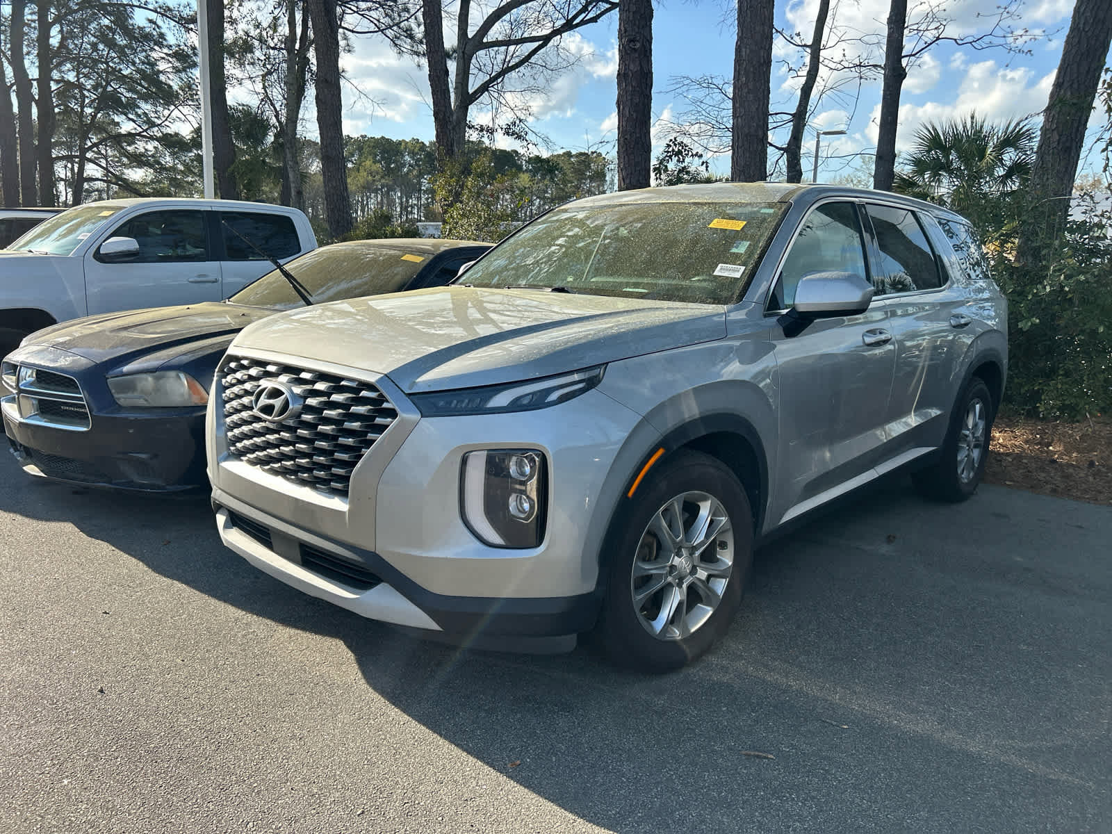 Used 2021 Hyundai Palisade SE image 2
