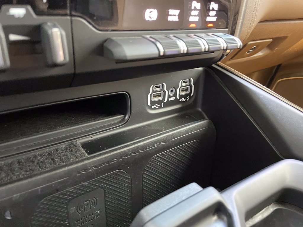 Used 2023 RAM 2500 Limited AWD/4WD image 19