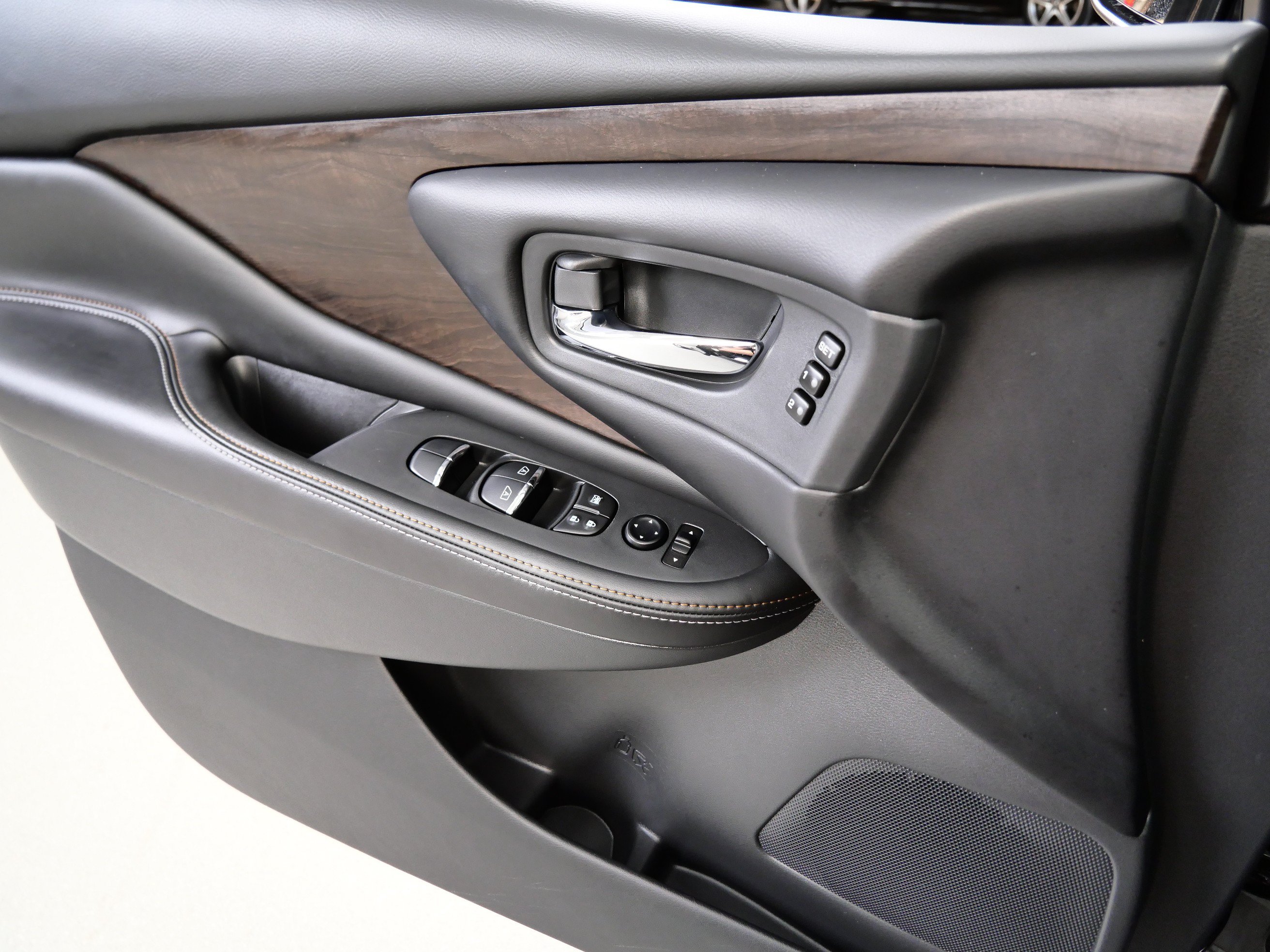 Used 2021 Nissan Murano Platinum w/ Cargo Package AWD/4WD image 29