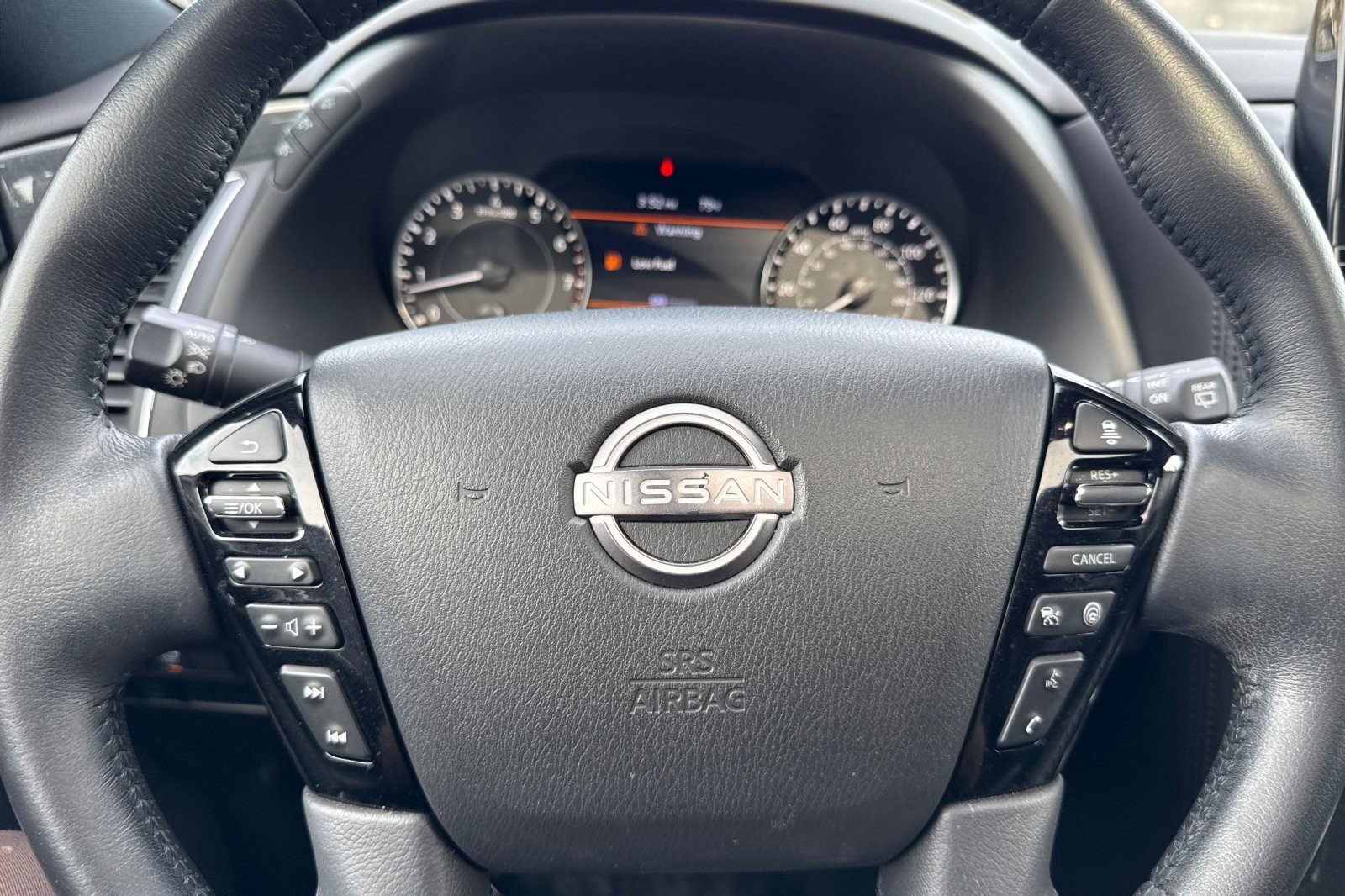 Used 2022 Nissan Armada SL w/ Midnight Edition Package image 24