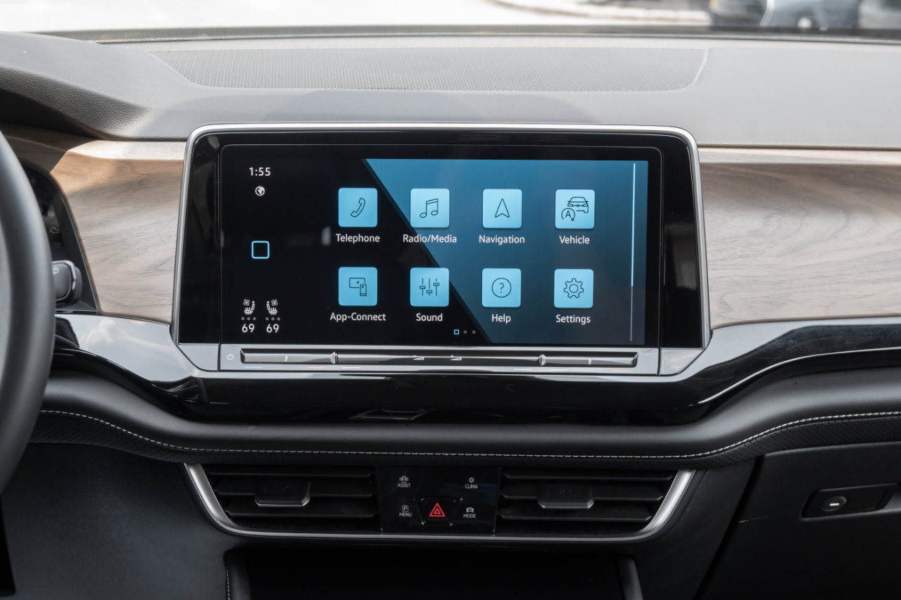 Used 2024 Volkswagen Atlas SE image 22