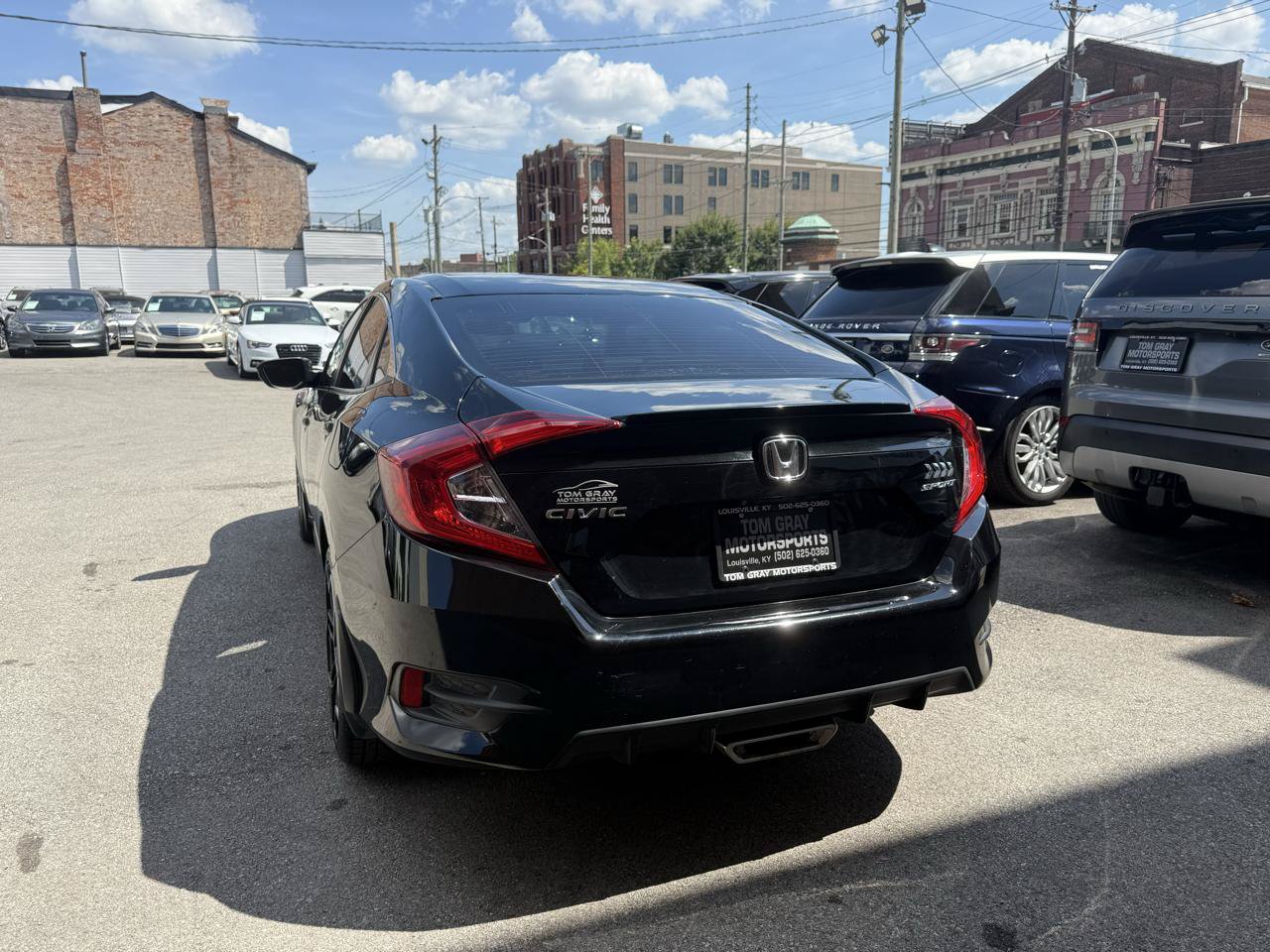 Used 2019 Honda Civic Sport image 4