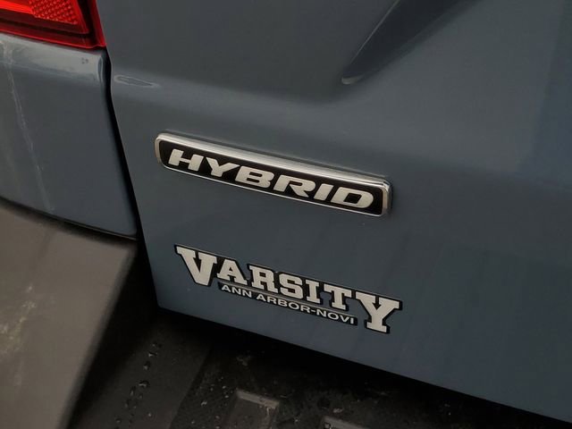 Certified 2024 Ford Maverick XLT w/ XLT Luxury Package image 7