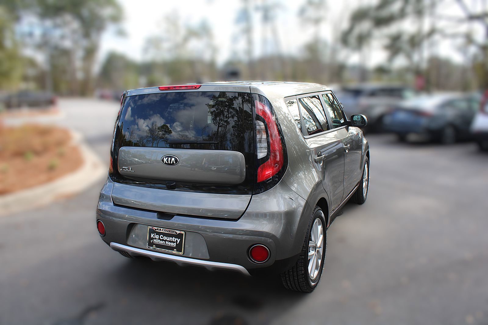 Certified 2018 Kia Soul + image 11