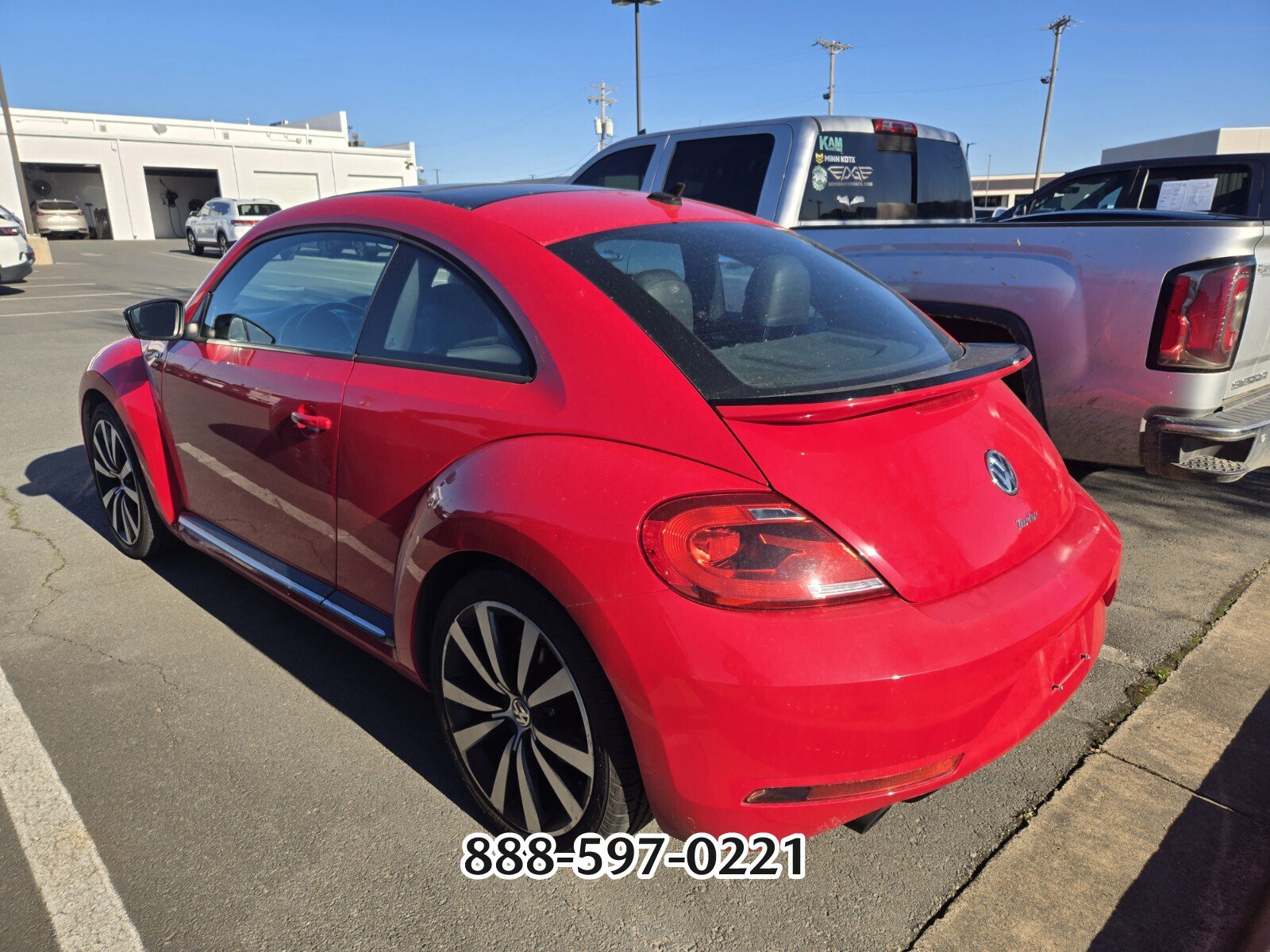 Used 2014 Volkswagen Beetle R-Line image 4