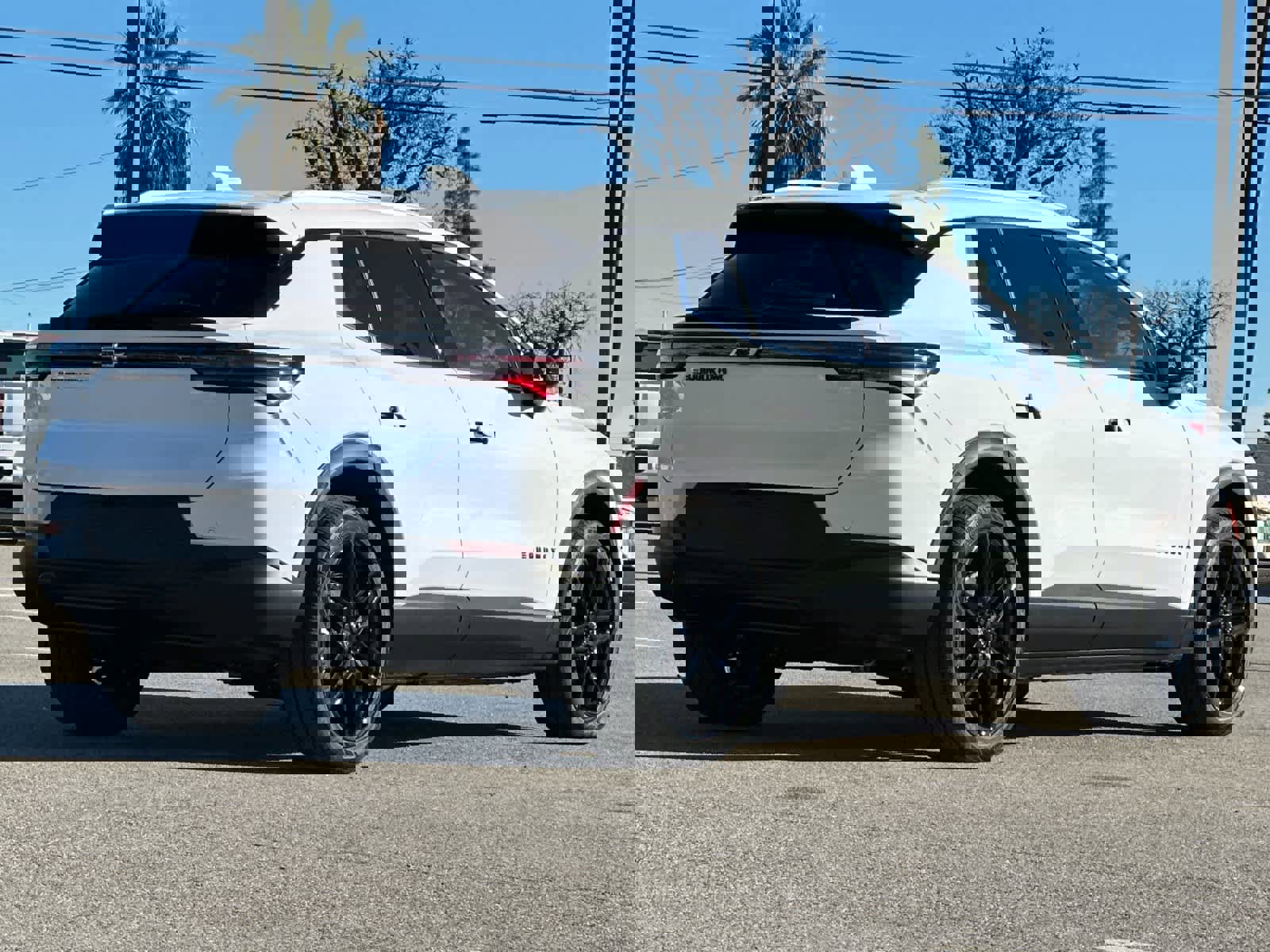 New 2026 Chevrolet Equinox EV LT image 5