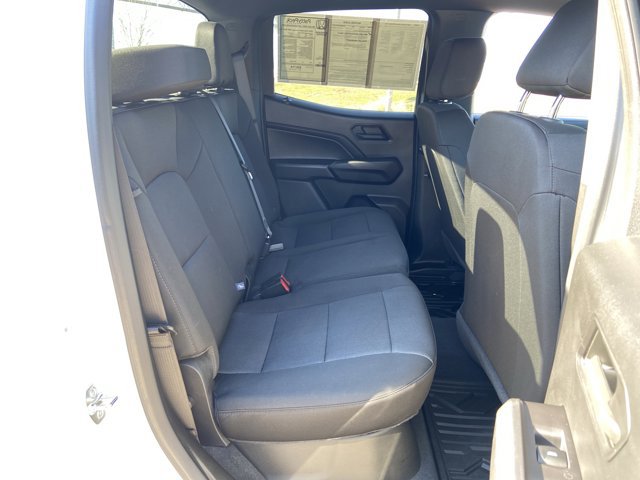 Used 2024 Chevrolet Colorado W/T image 13