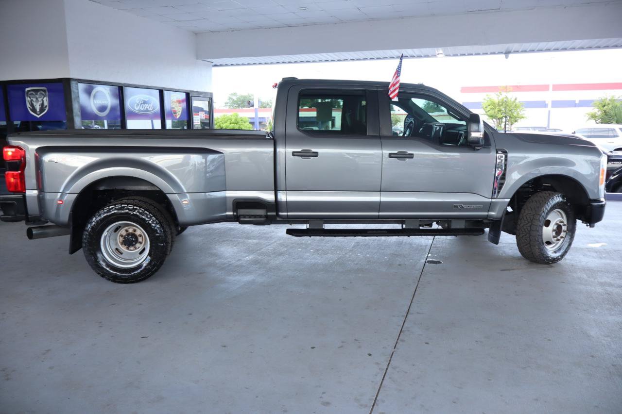 Used 2023 Ford F350 XL w/ 360-Degree Camera Package AWD/4WD image 4