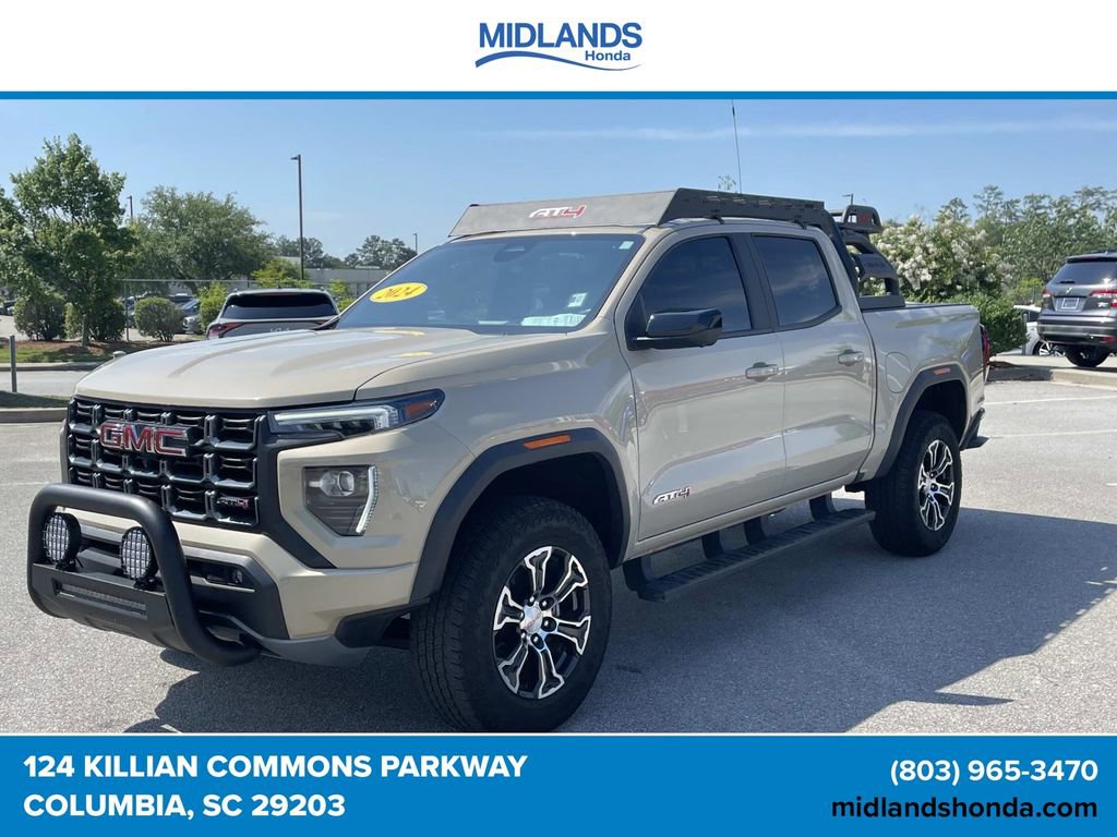 Used 2024 GMC Canyon AT4 w/ Technology Package AWD/4WD image 3