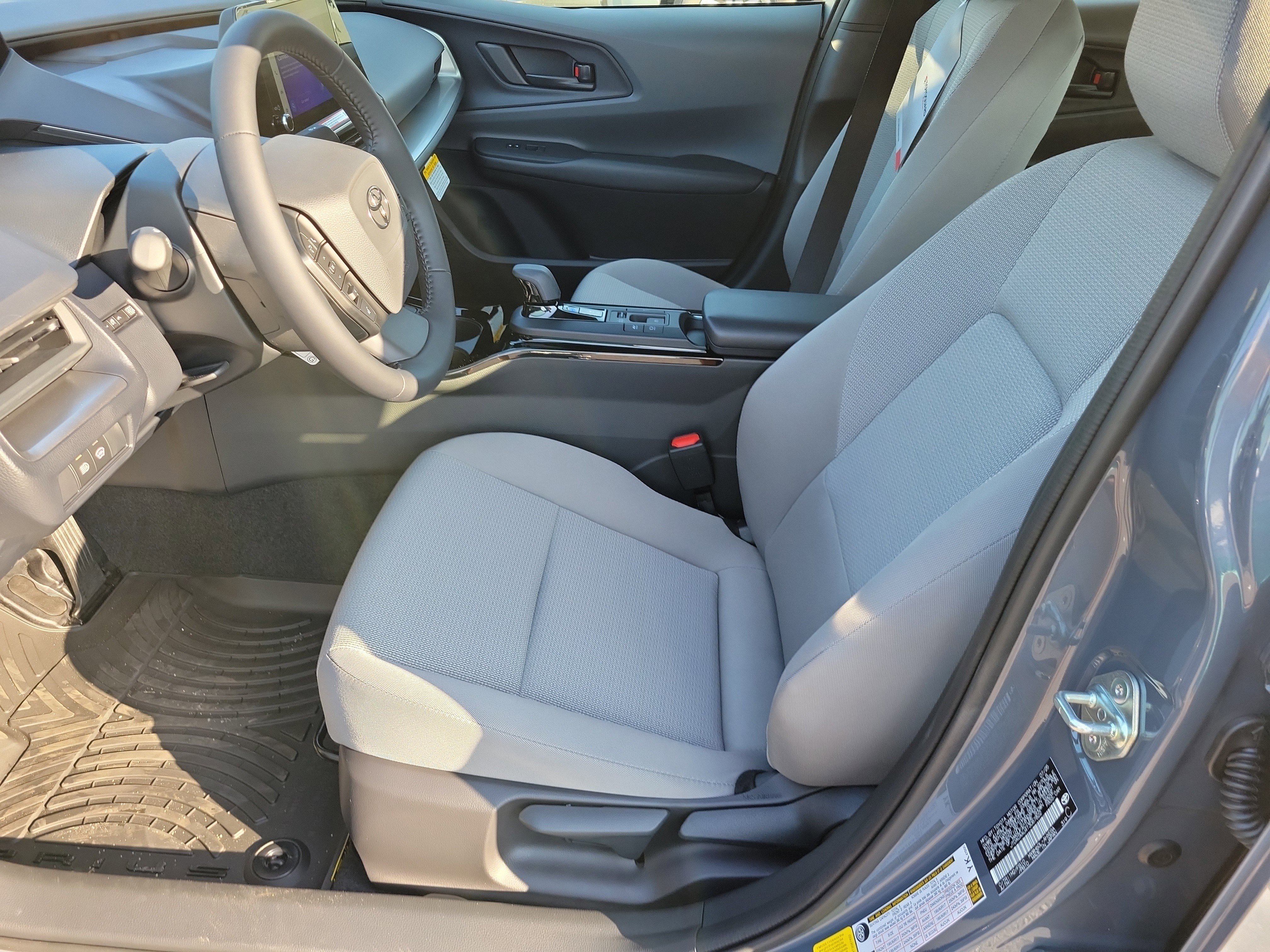 New 2026 Toyota Prius LE image 12